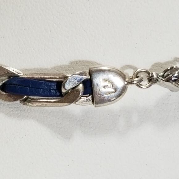 LC silver tone blue leather 15" necklace 1 1/2" ex. 1.1973 - Picture 9 of 9